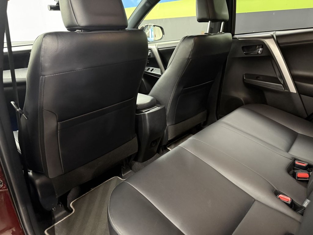 Used Toyota RAV4 2017 for sale - 76439399: Photo 42