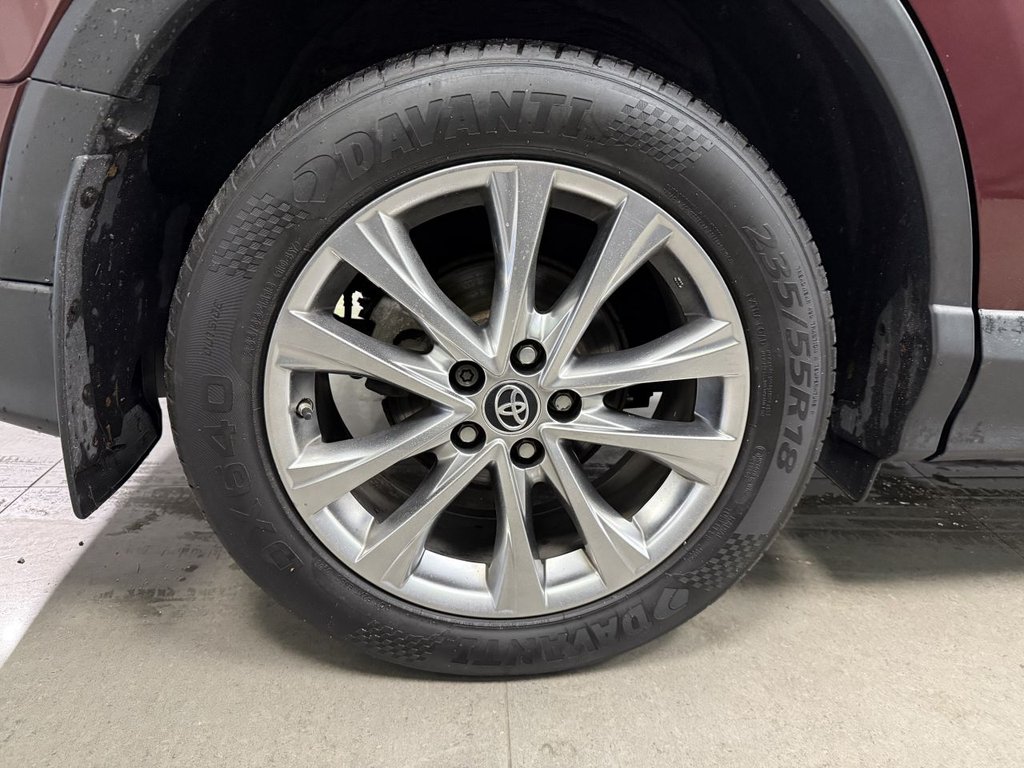 Used Toyota RAV4 2017 for sale - 76439399: Photo 47