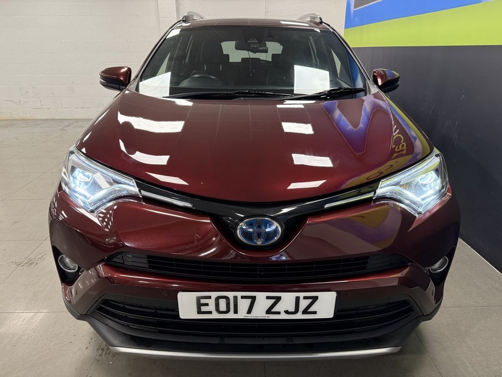 Used Toyota RAV4 2017 for sale - 76439399: Photo 6
