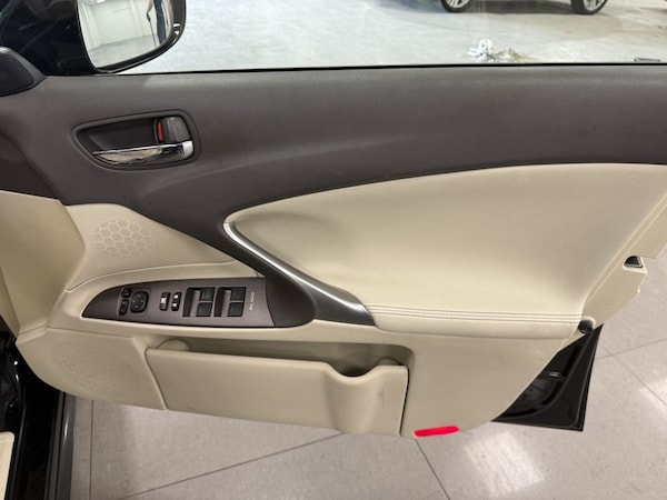 Used Lexus IS 2011 for sale - 75307175: Photo 13