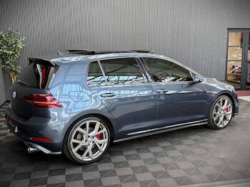 Used Volkswagen Golf 2018 for sale - 79667421: Photo