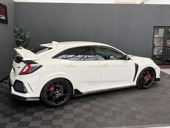 Used Honda Civic 2019 for sale - 79667422: Photo
