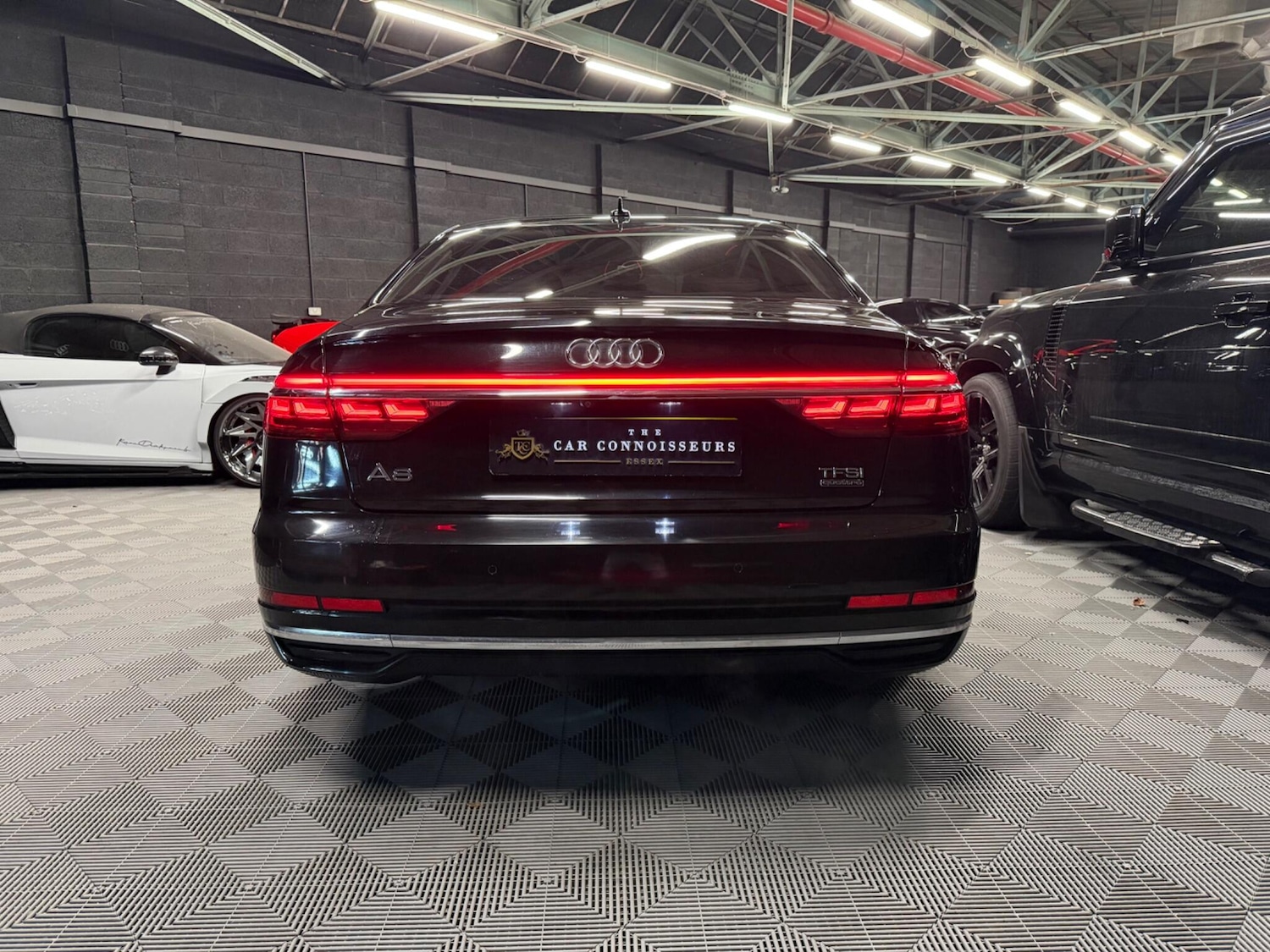 Used Audi A8 for sale - 77683602: Photo 9