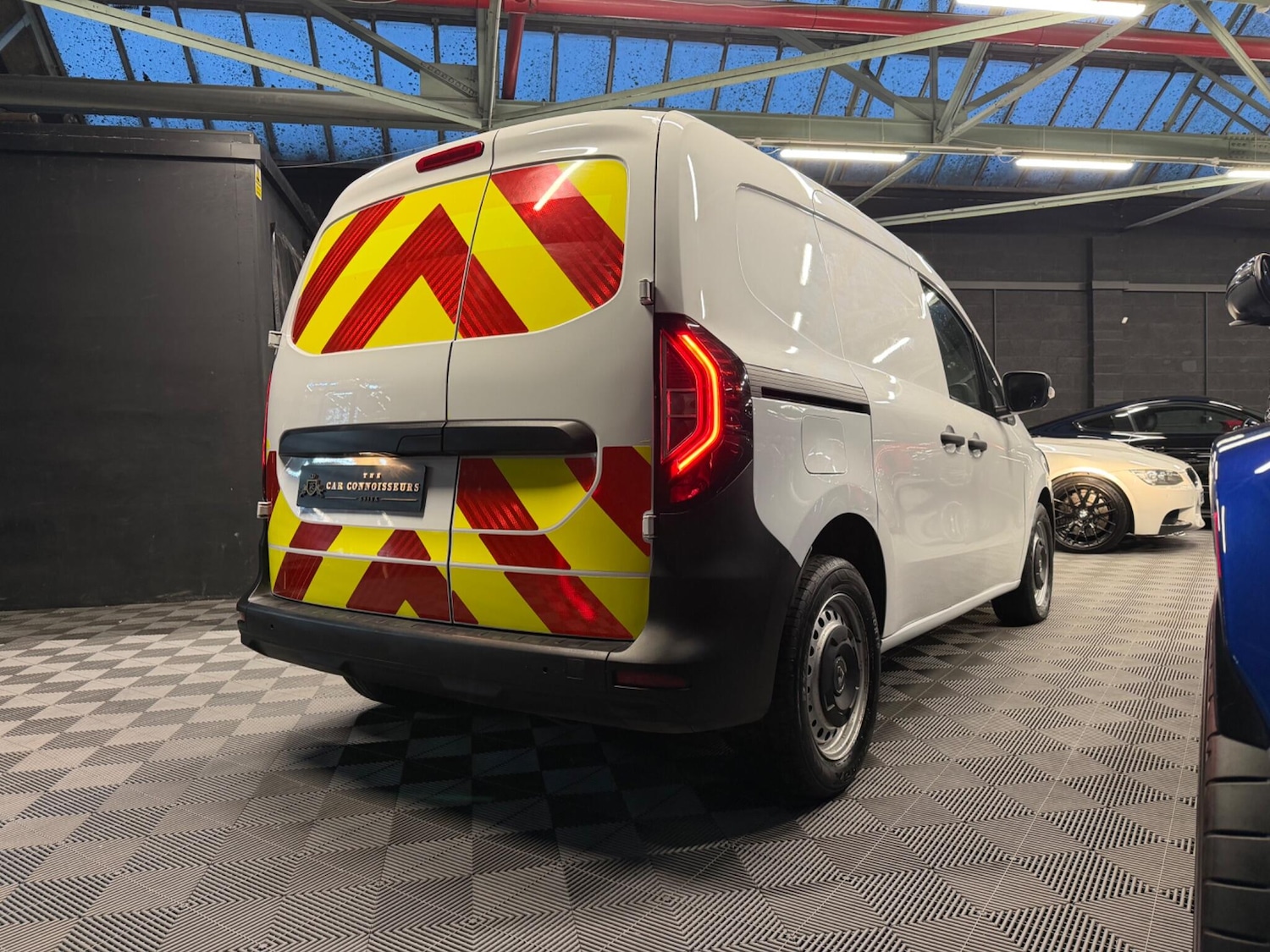 Used Renault Kangoo 2023 for sale - 77898648: Photo 11