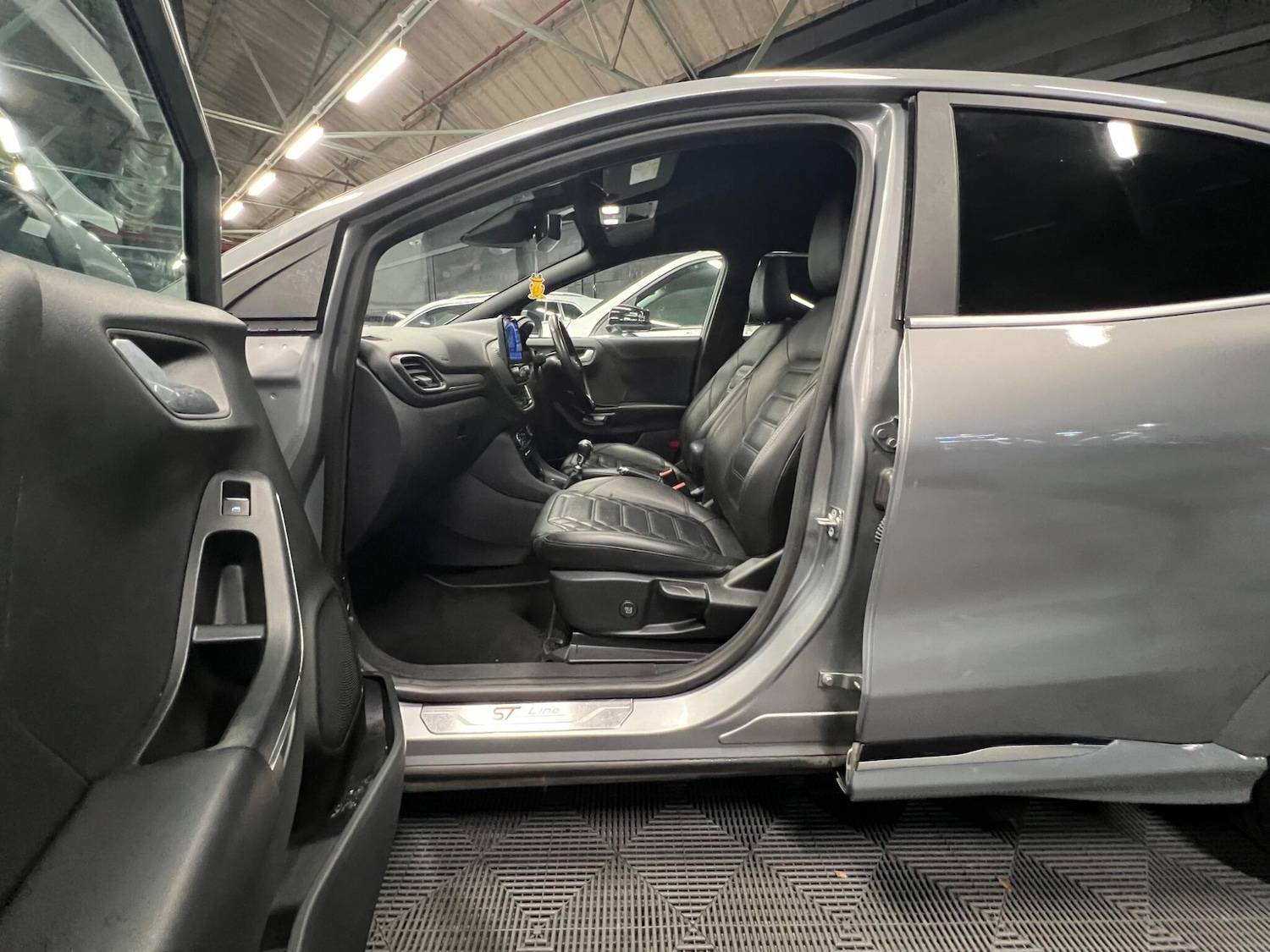 Used Ford Puma 2023 for sale - 76538621: Photo 10