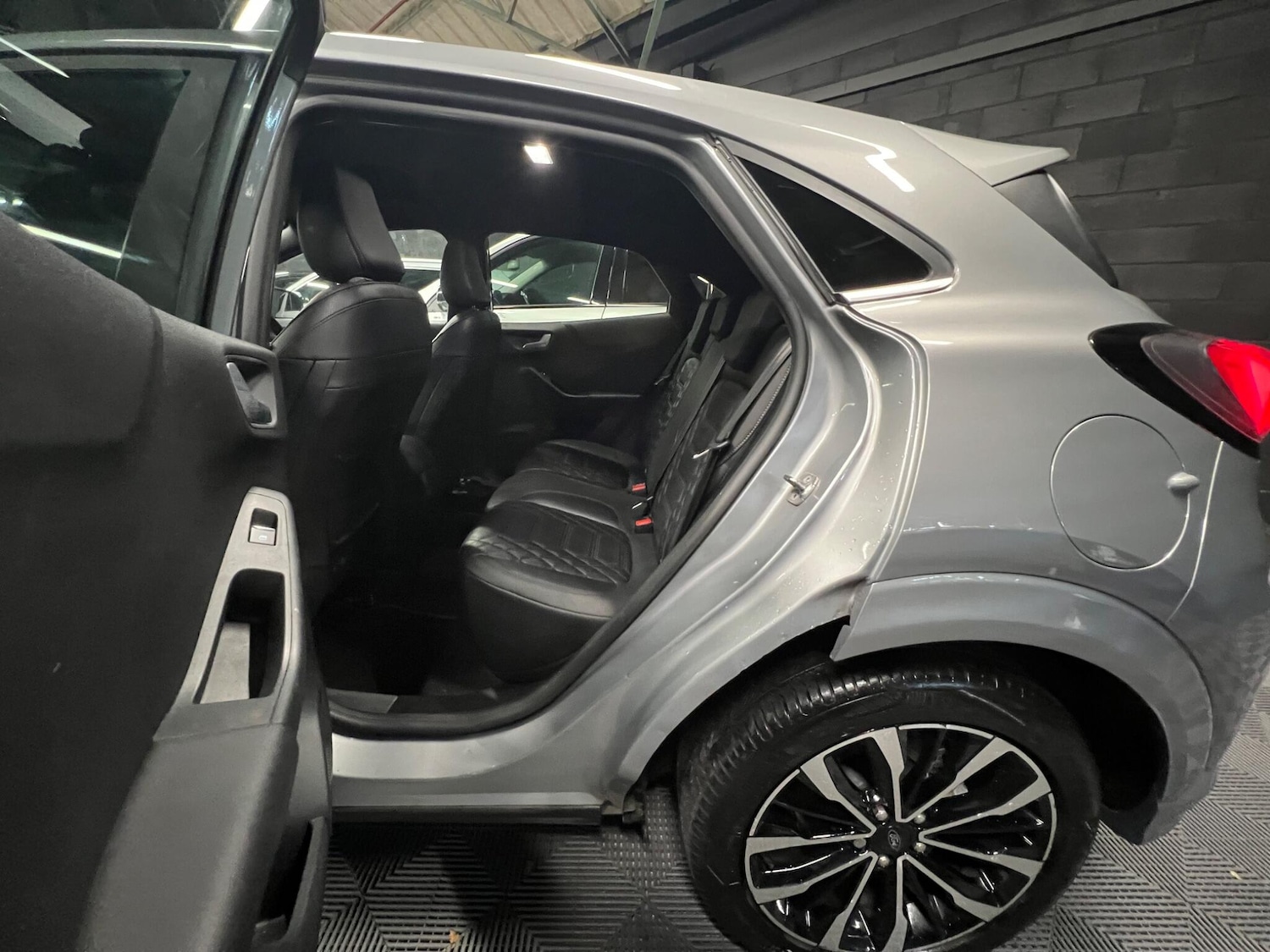 Used Ford Puma 2023 for sale - 76538621: Photo 14