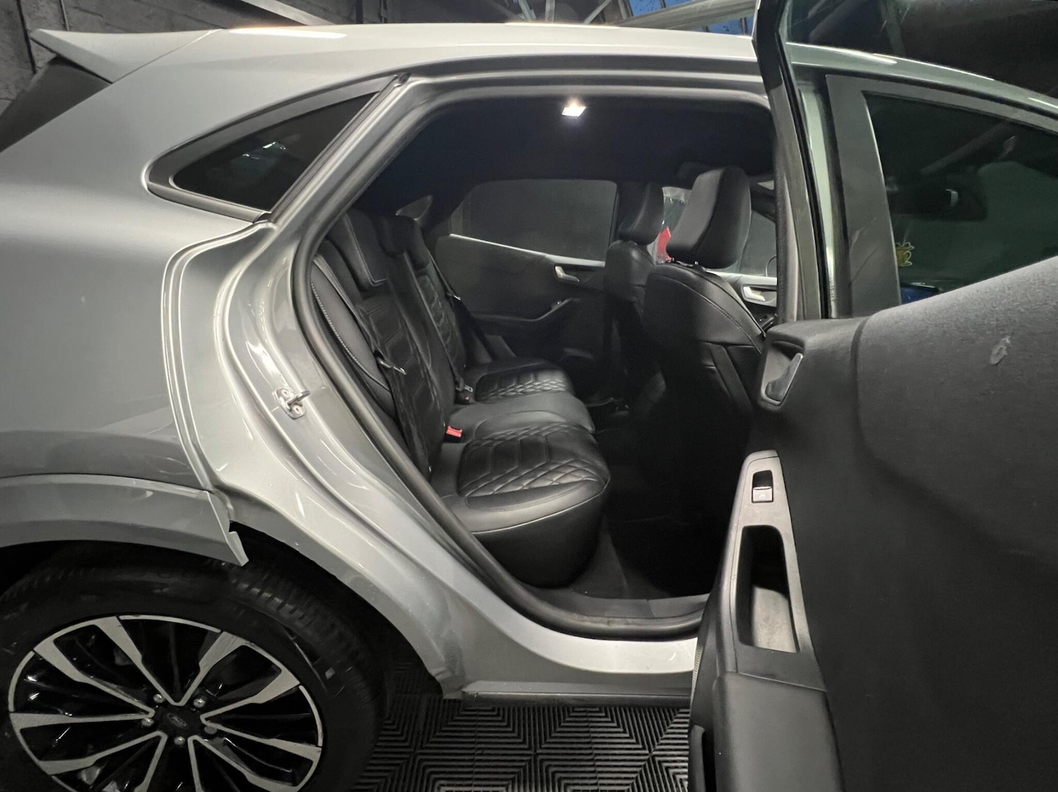 Used Ford Puma 2023 for sale - 76538621: Photo 18