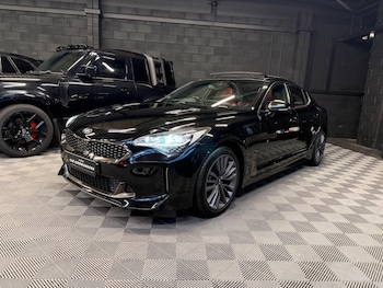 Used Kia Stinger 2018 for sale - 77120137: Photo