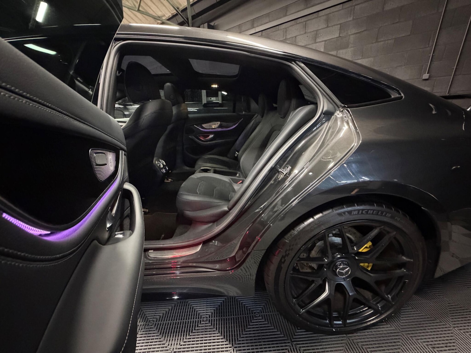 Used Mercedes-Benz AMG GT 2022 for sale - 77426146: Photo 13