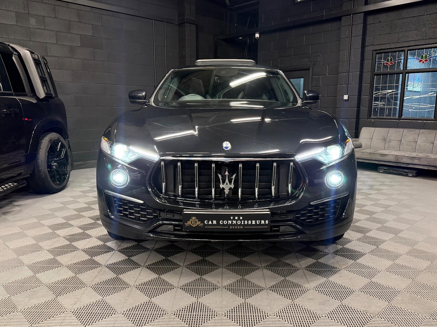 Used Maserati Levante 2022 for sale - 77119949: Photo 2