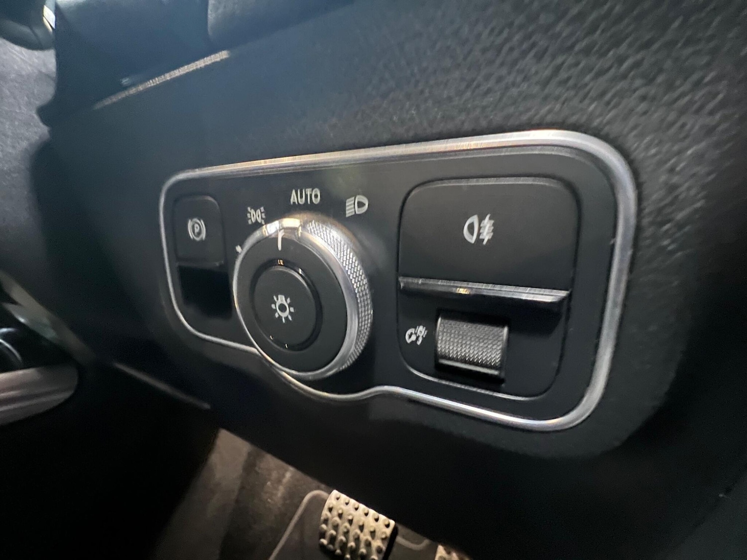 Used Mercedes-Benz GLA 2020 for sale - 76538810: Photo 25