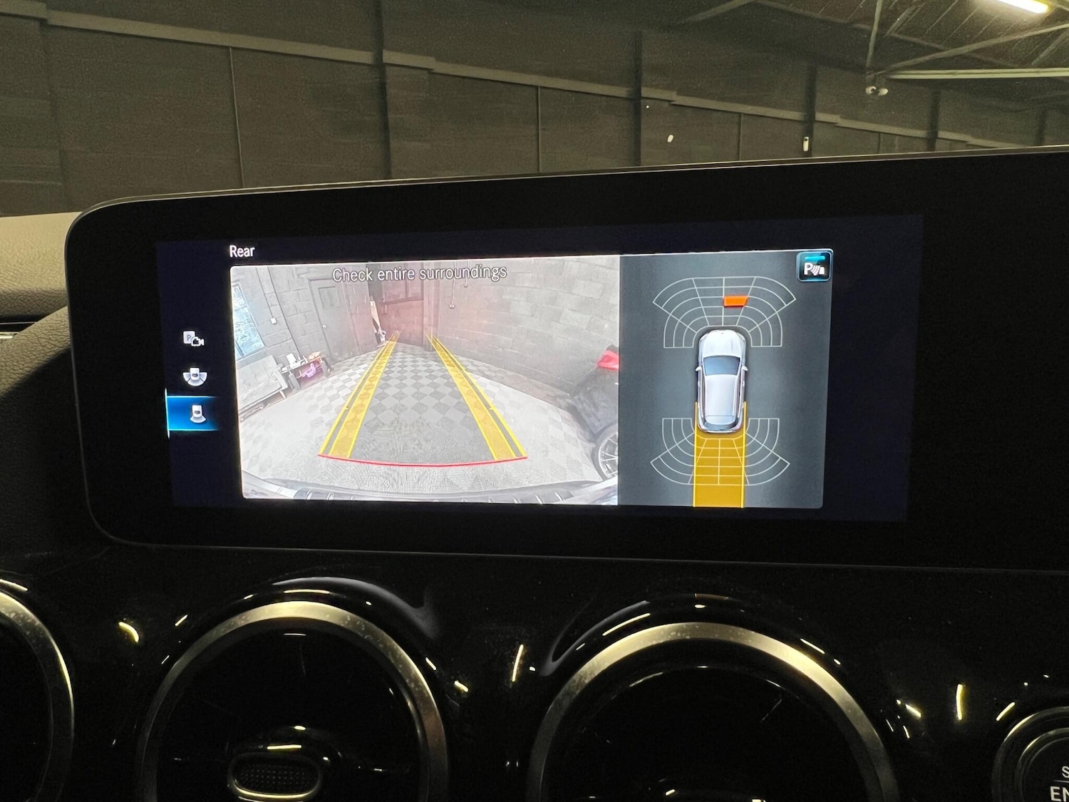 Used Mercedes-Benz GLA 2020 for sale - 76538810: Photo 30