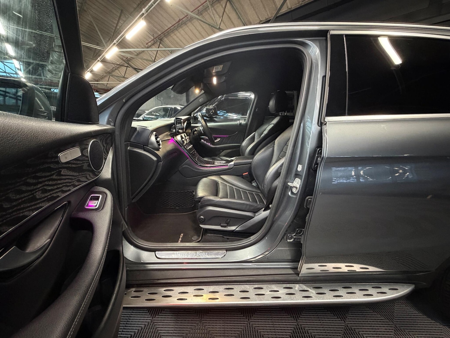 Used Mercedes-Benz GLC 2020 for sale - 77039827: Photo 10