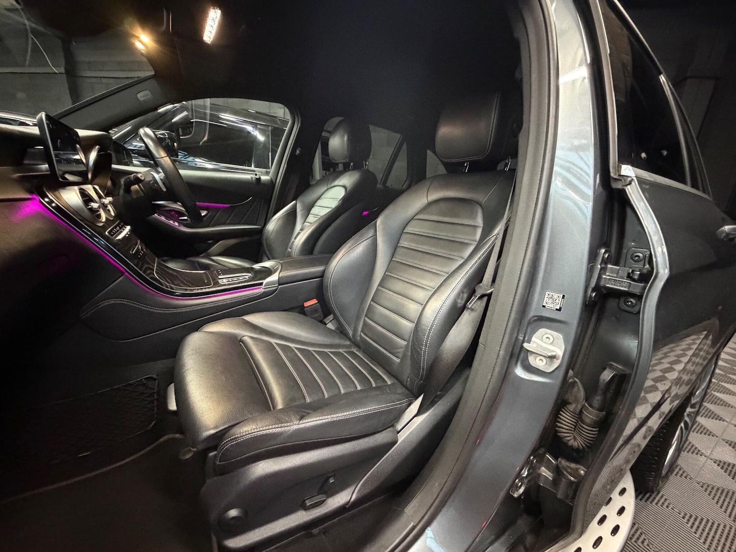 Used Mercedes-Benz GLC 2020 for sale - 77039827: Photo 12