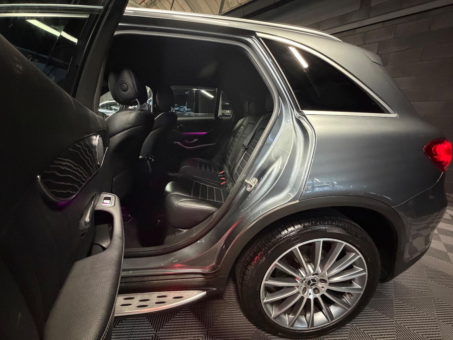 Used Mercedes-Benz GLC 2020 for sale - 77039827: Photo 14