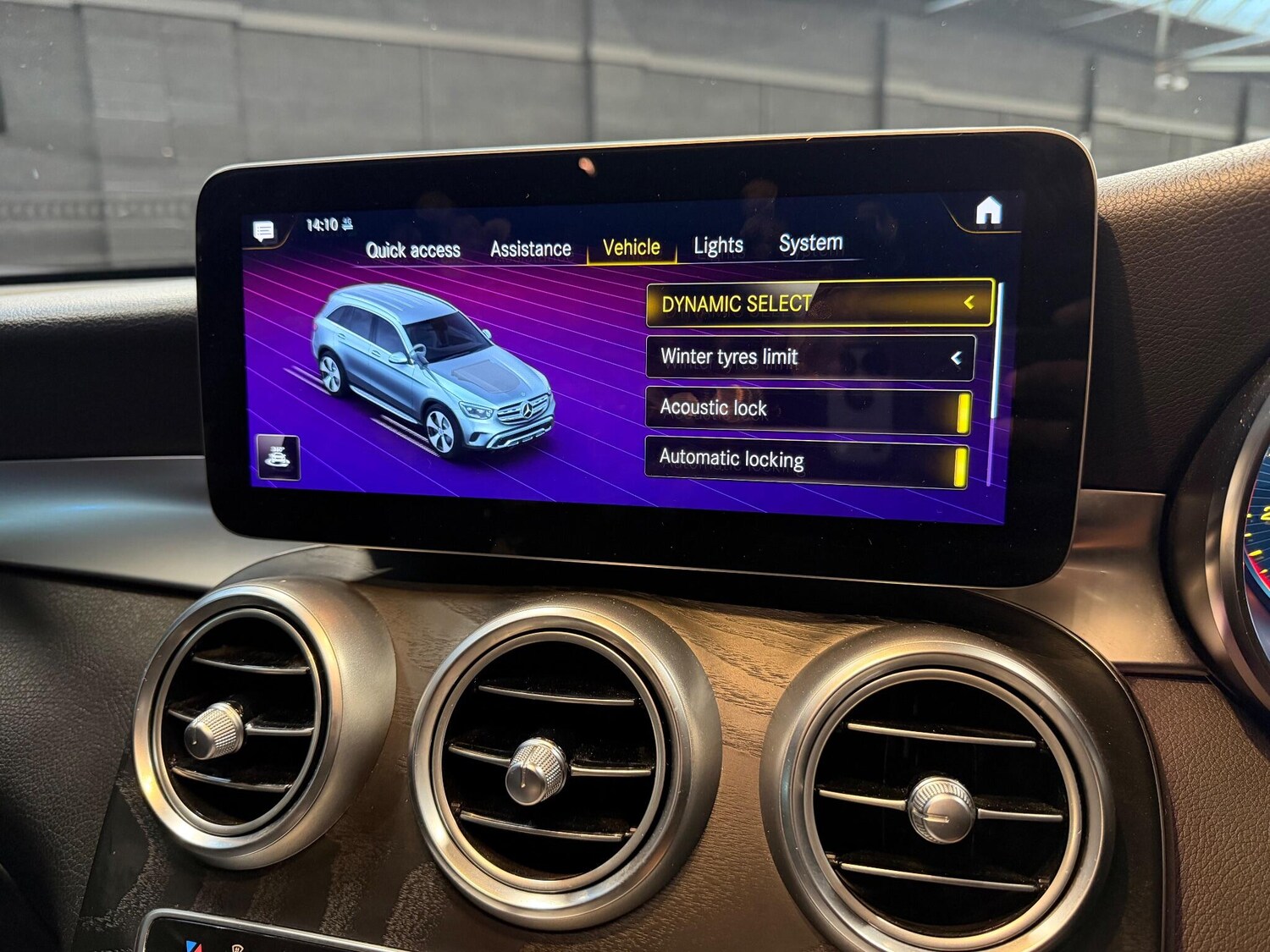 Used Mercedes-Benz GLC 2020 for sale - 77039827: Photo 35