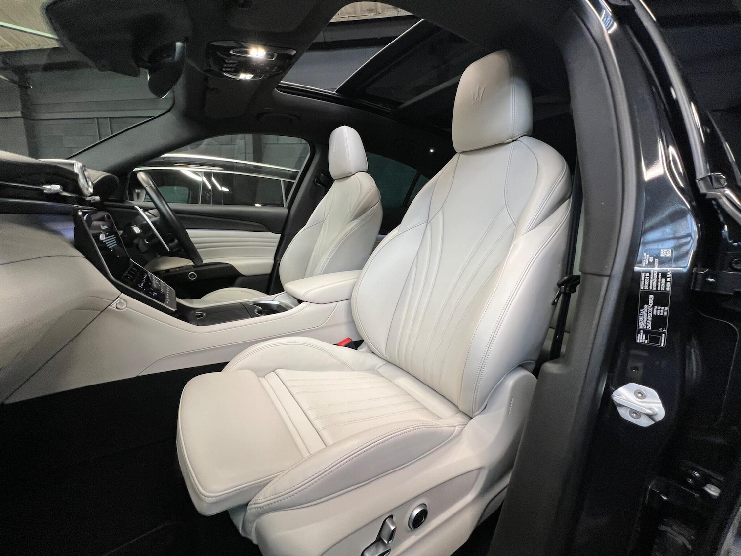 Used Maserati Other 2023 for sale - 75949348: Photo 12