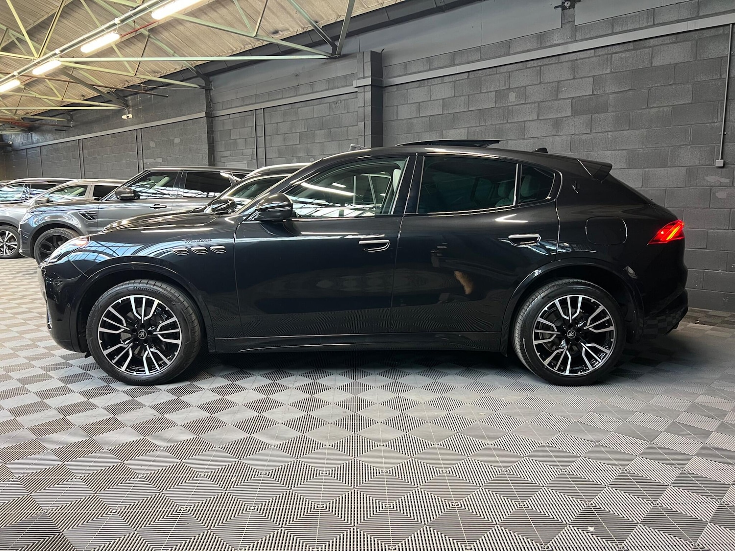 Used Maserati Other 2023 for sale - 75949348: Photo 5