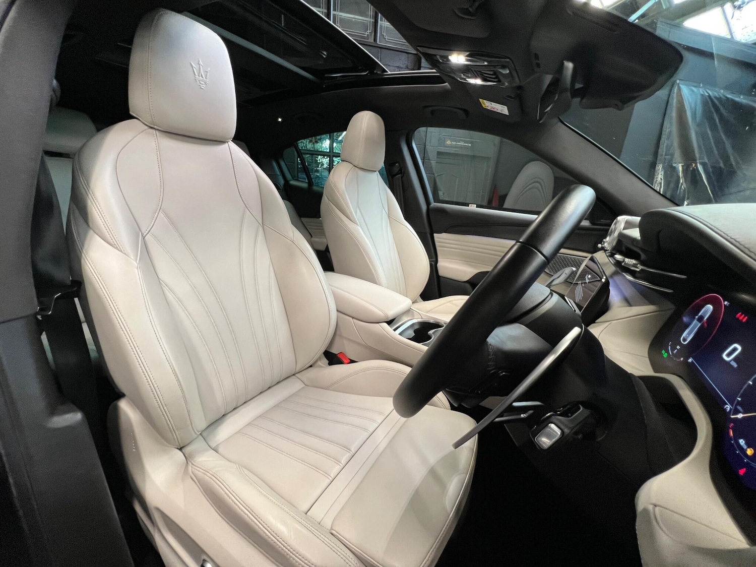 Used Maserati Other 2023 for sale - 75949348: Photo 8