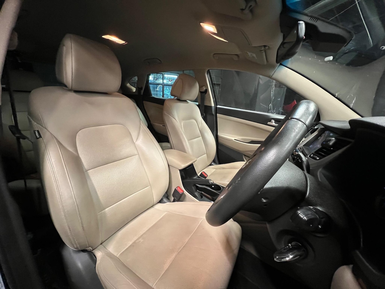 Used Hyundai TUCSON 2016 for sale - 76656992: Photo 8