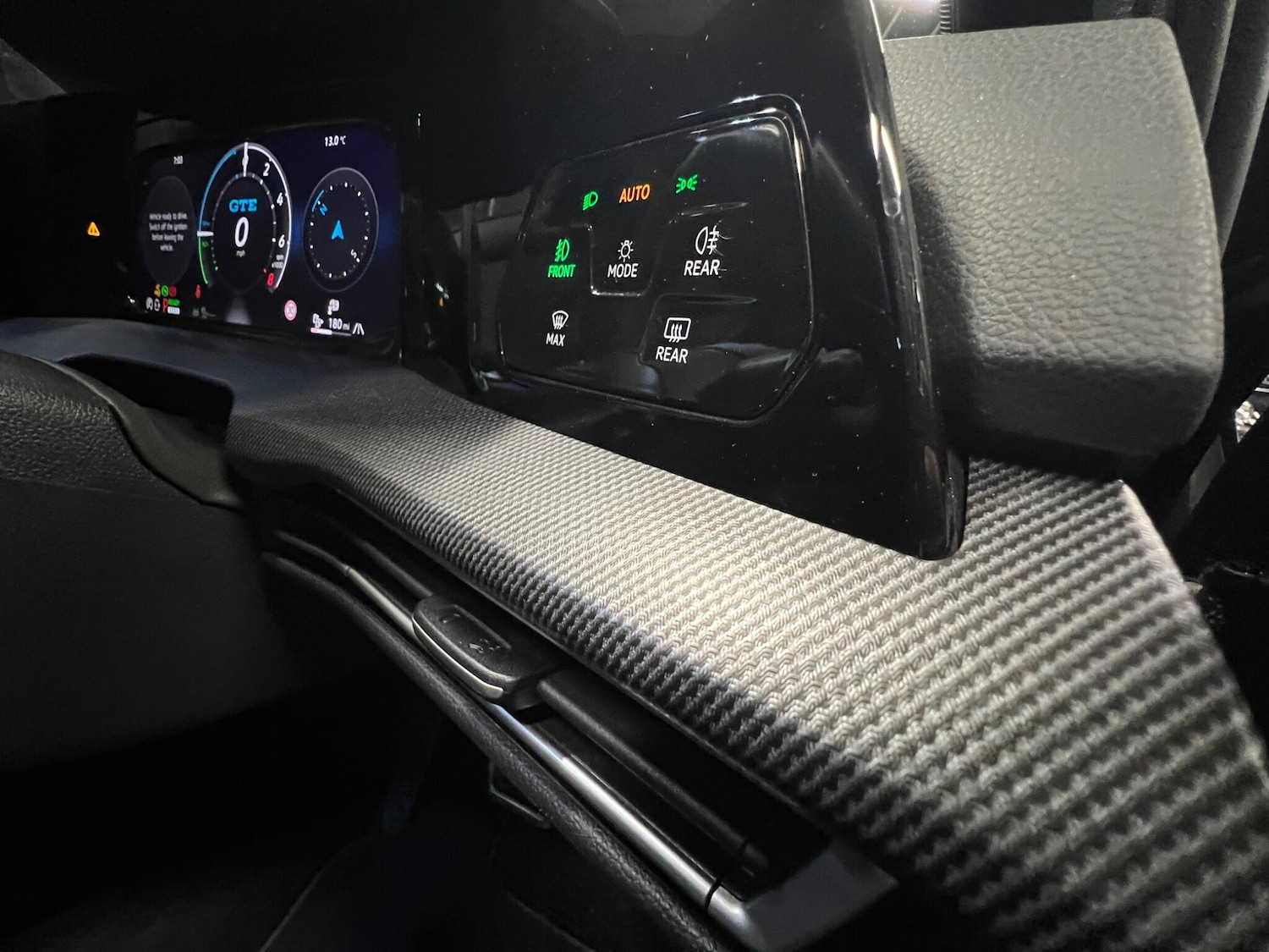 Used Volkswagen Golf 2024 for sale - 76633057: Photo 25