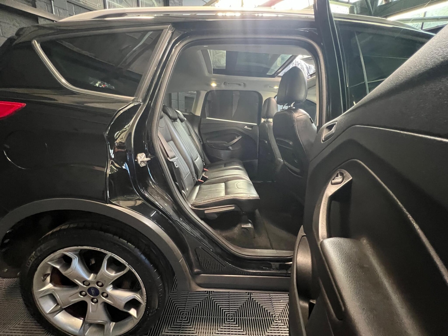 Used Ford Kuga 2016 for sale - 75600558: Photo 18