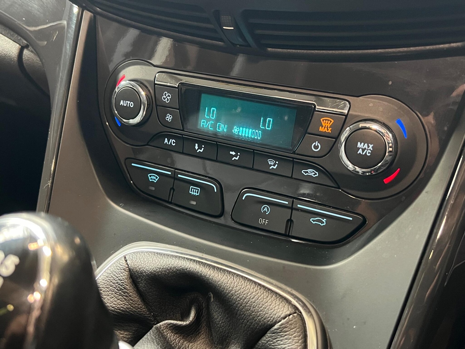 Used Ford Kuga 2016 for sale - 75600558: Photo 29