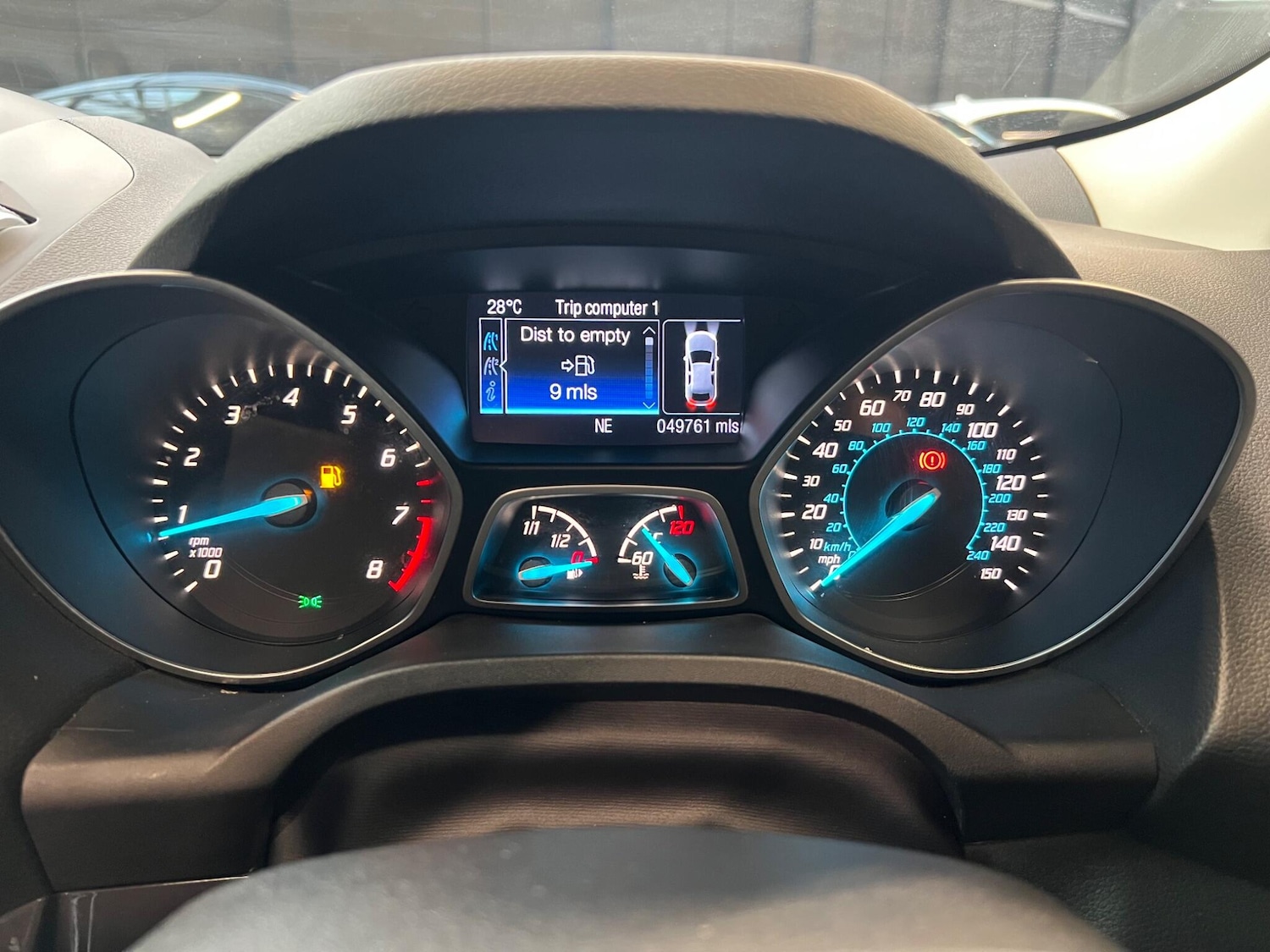 Used Ford Kuga 2016 for sale - 75600558: Photo 32