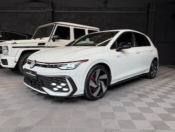 Used Volkswagen Golf 2024 for sale - 78141572: Photo