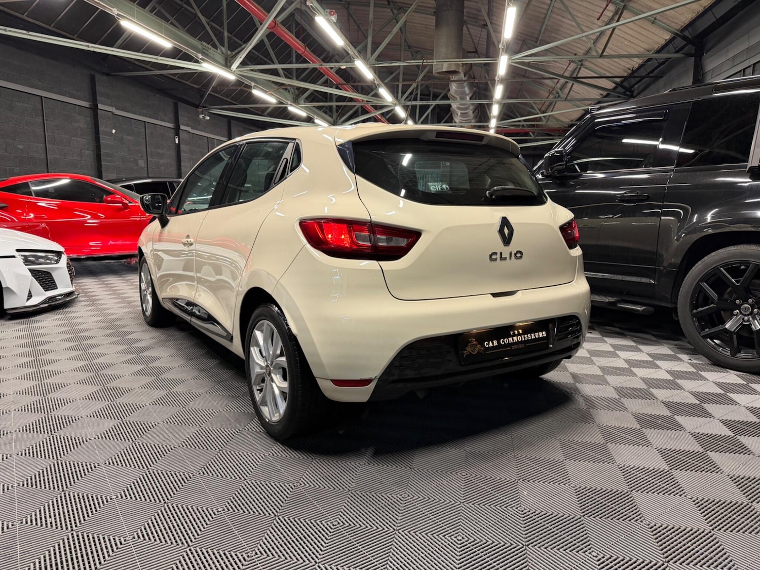 Used Renault Clio 2018 for sale - 77510751: Photo 7