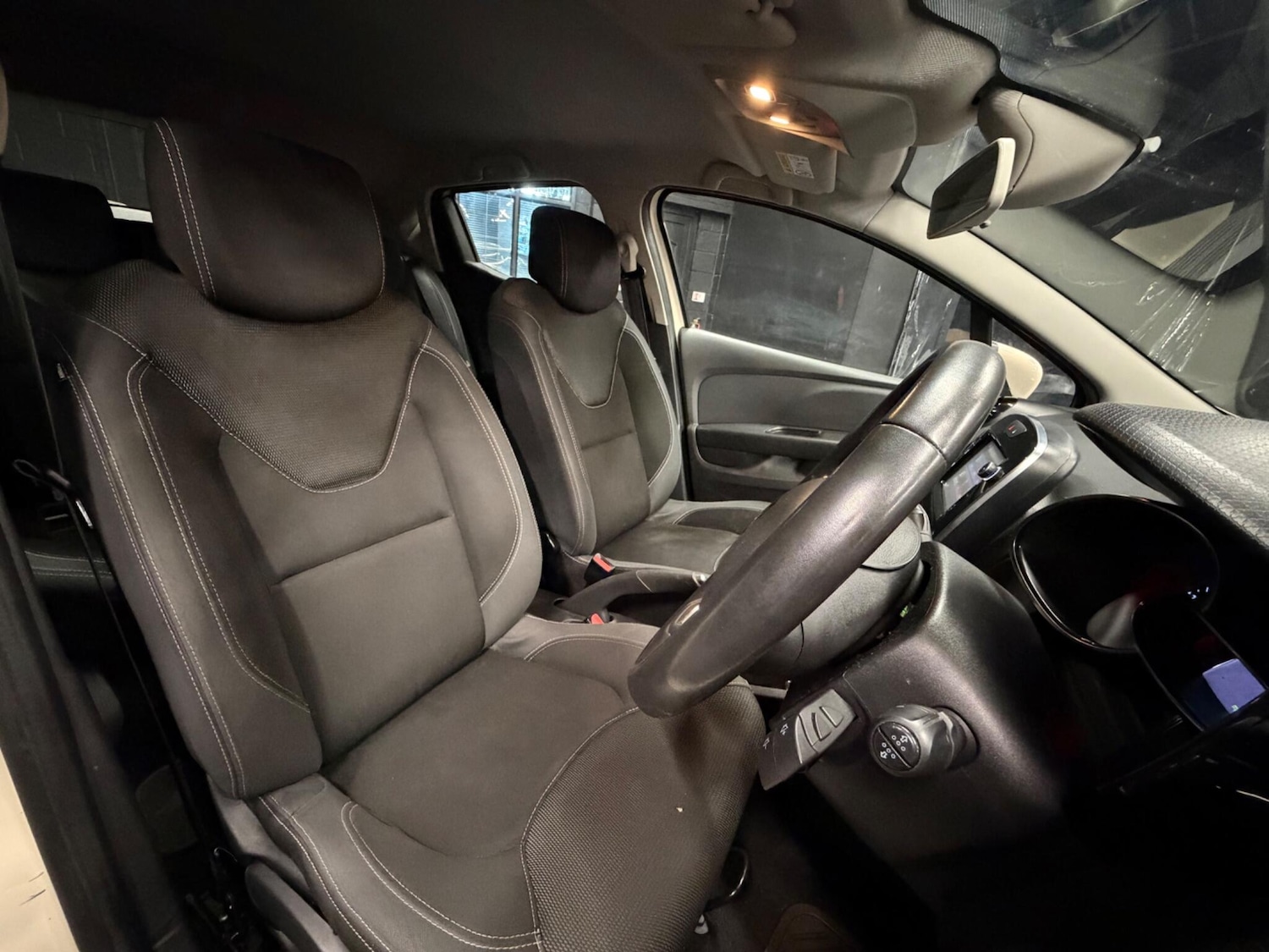 Used Renault Clio 2018 for sale - 77510751: Photo 8