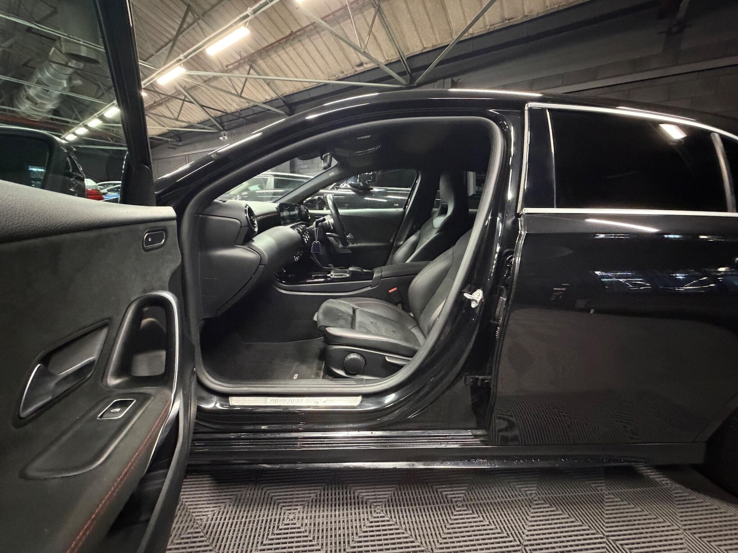 Used Mercedes-Benz A-Class 2021 for sale - 76752556: Photo 10