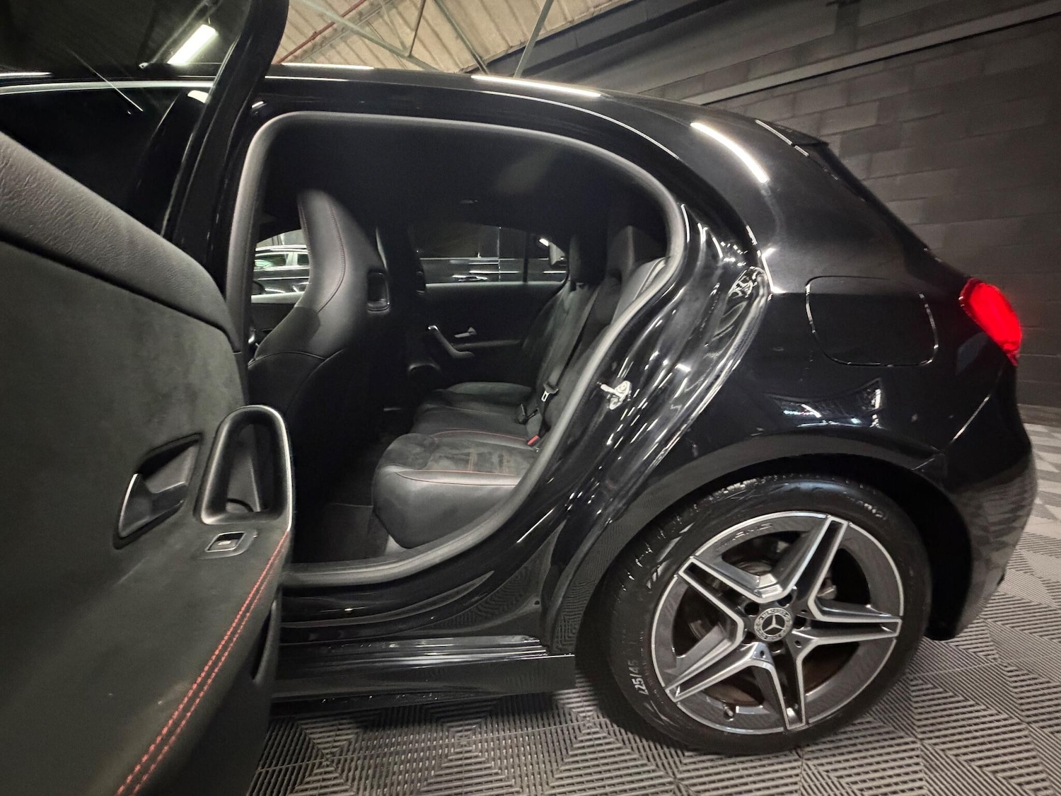 Used Mercedes-Benz A-Class 2021 for sale - 76752556: Photo 14