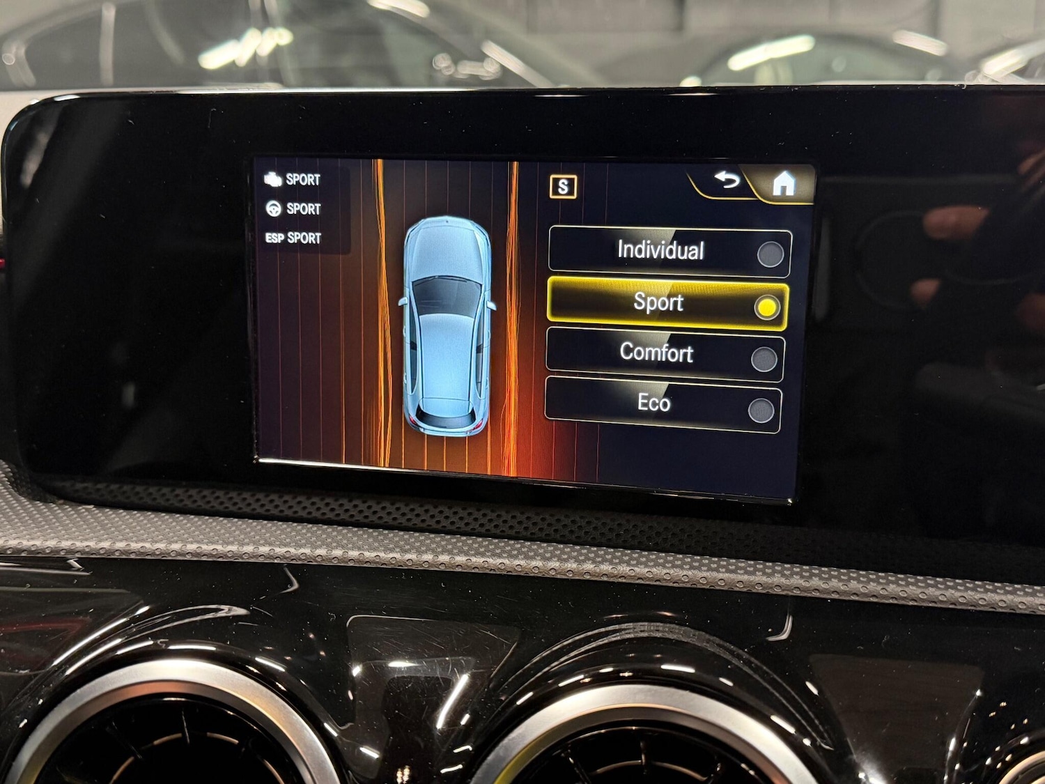 Used Mercedes-Benz A-Class 2021 for sale - 76752556: Photo 29