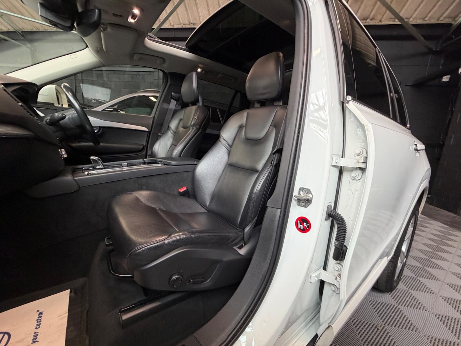 Used Volvo XC90 for sale - 78115273: Photo 11