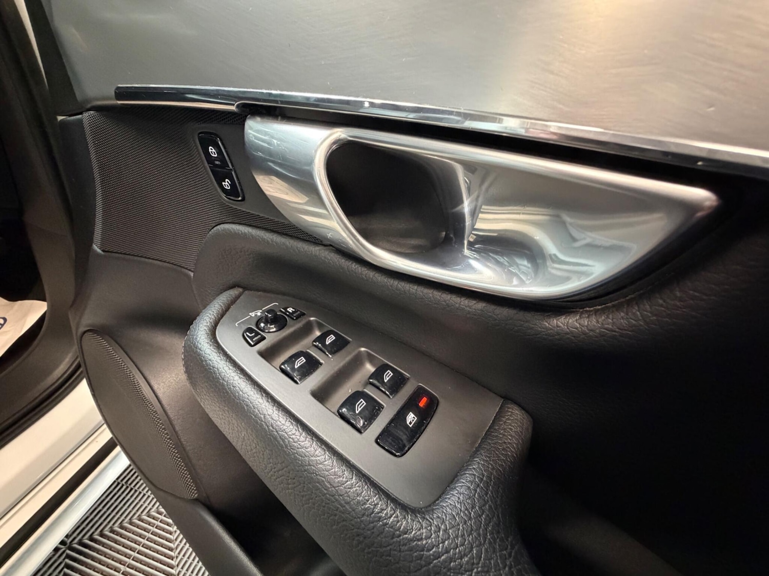 Used Volvo XC90 for sale - 78115273: Photo 27