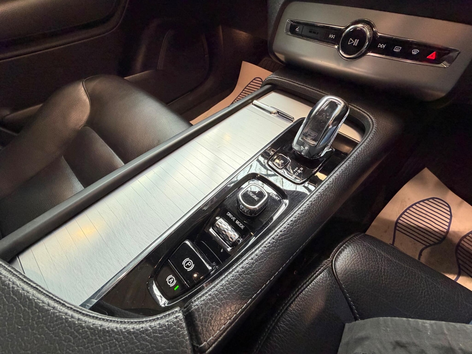 Used Volvo XC90 for sale - 78115273: Photo 31