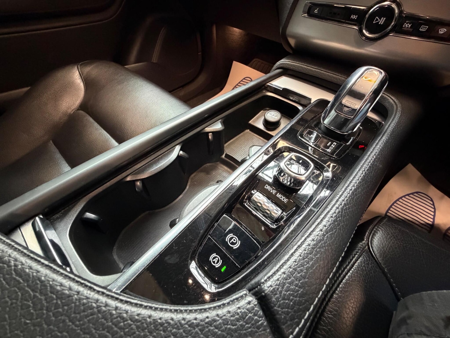 Used Volvo XC90 for sale - 78115273: Photo 32