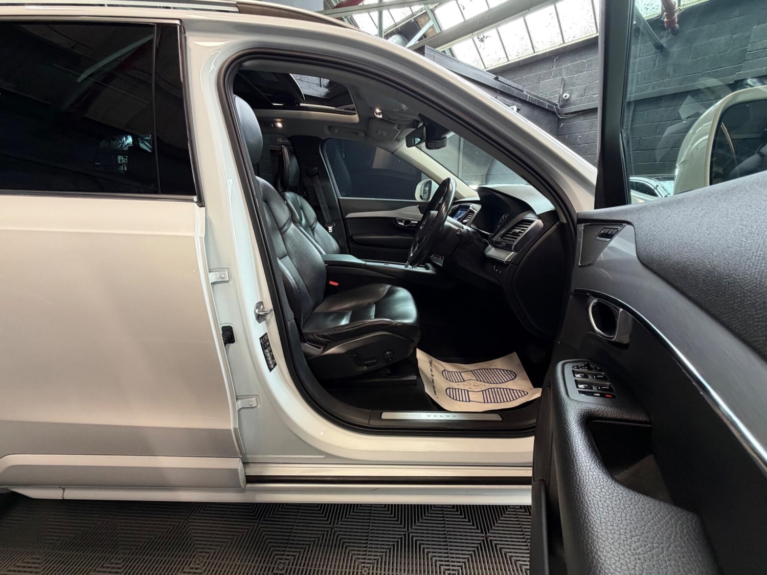 Used Volvo XC90 for sale - 78115273: Photo 5