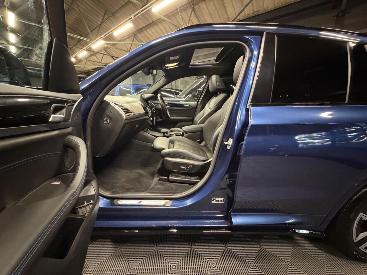 Used BMW iX3 for sale - 77683203: Photo 10