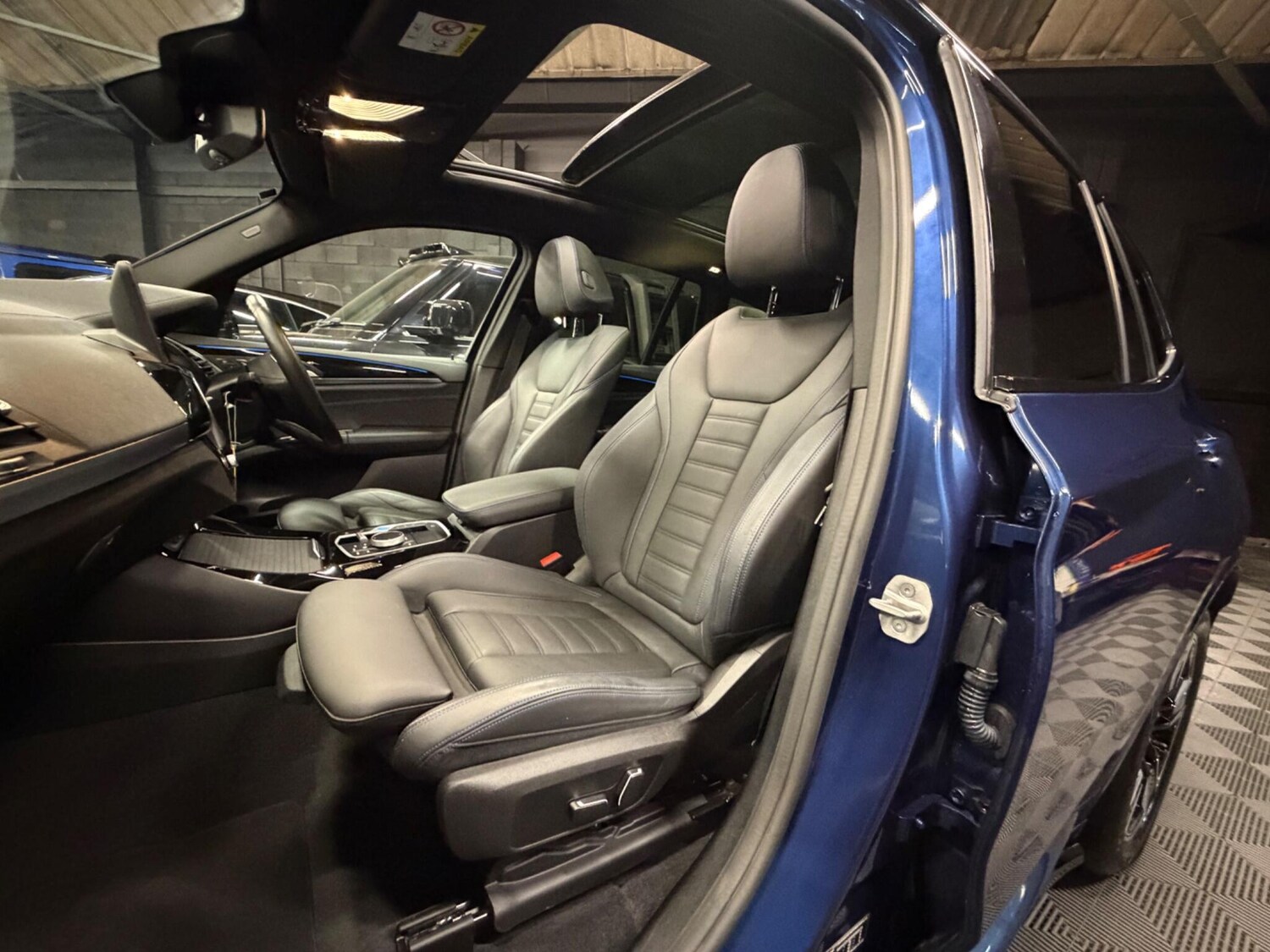 Used BMW iX3 for sale - 77683203: Photo 12