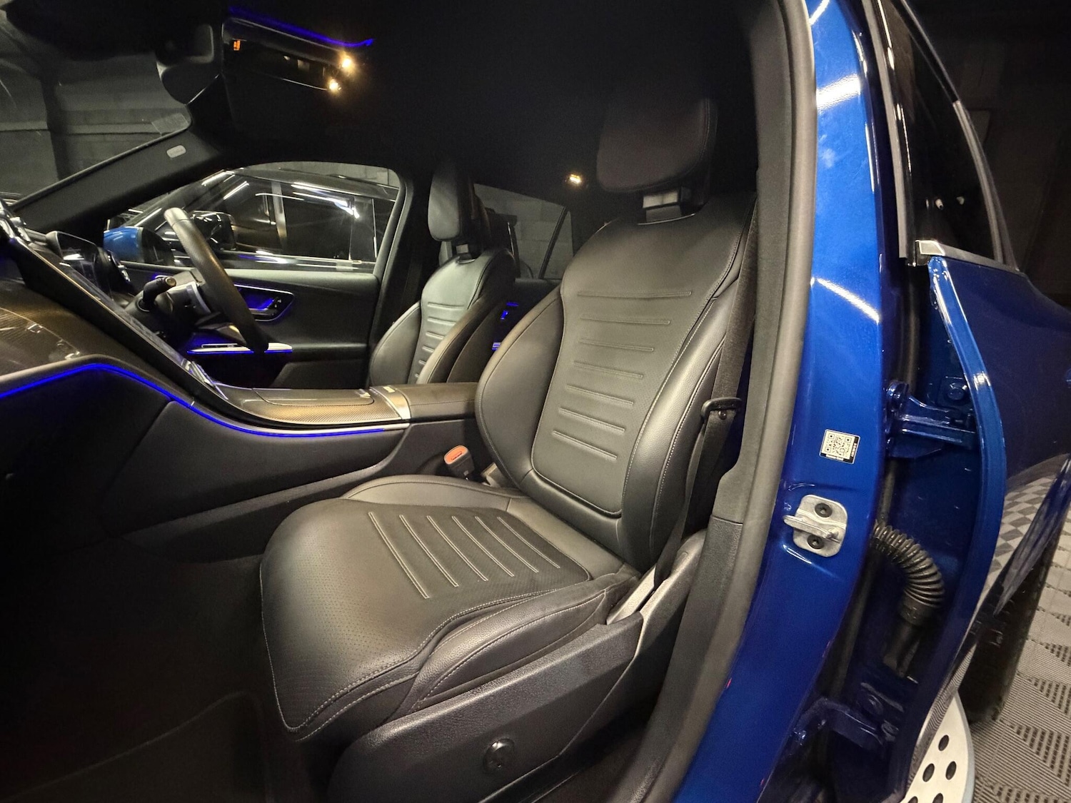 Used Mercedes-Benz GLC 2025 for sale - 77101996: Photo 12