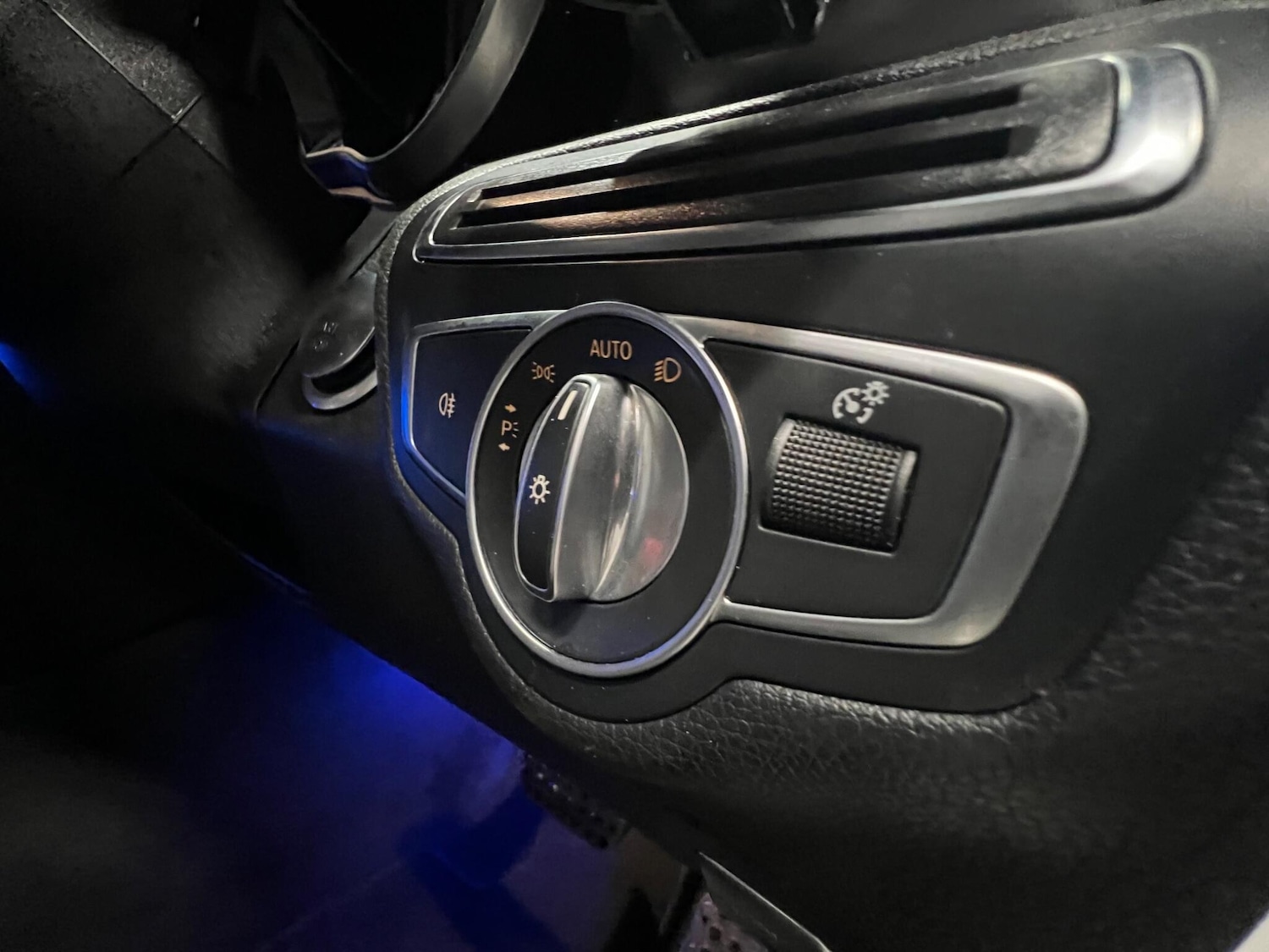 Used Mercedes-Benz C Class 2017 for sale - 76886674: Photo 25