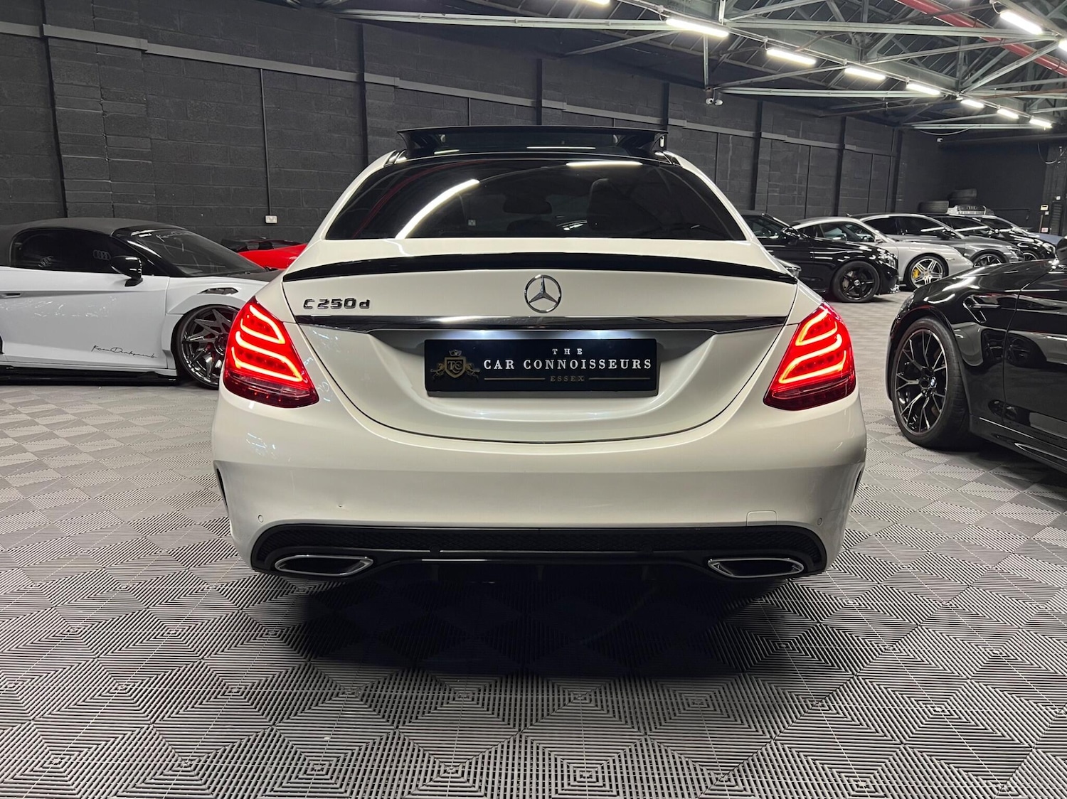 Used Mercedes-Benz C Class 2017 for sale - 76886674: Photo 9