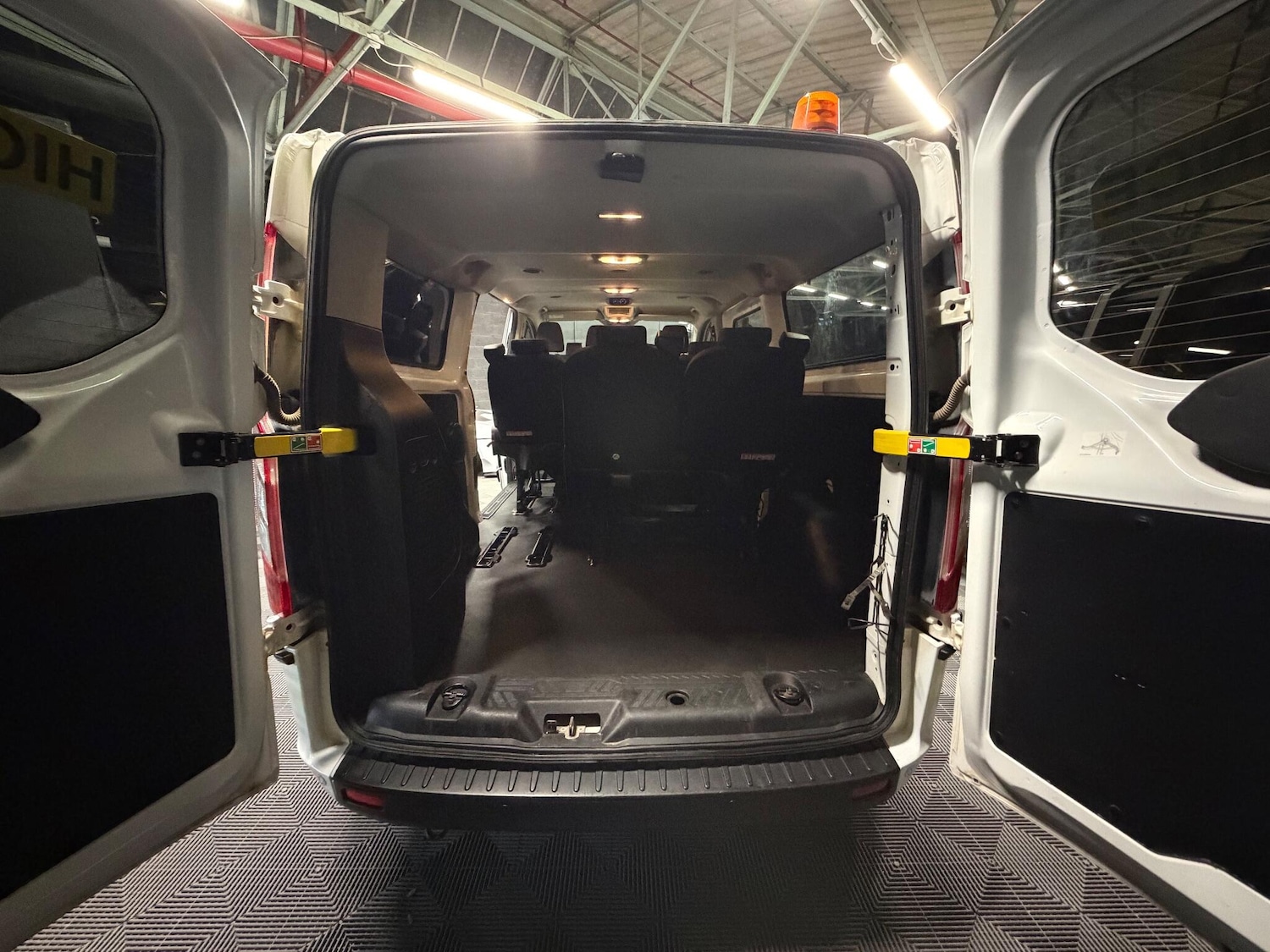 Used Ford Transit Custom 2023 for sale - 76742314: Photo 18