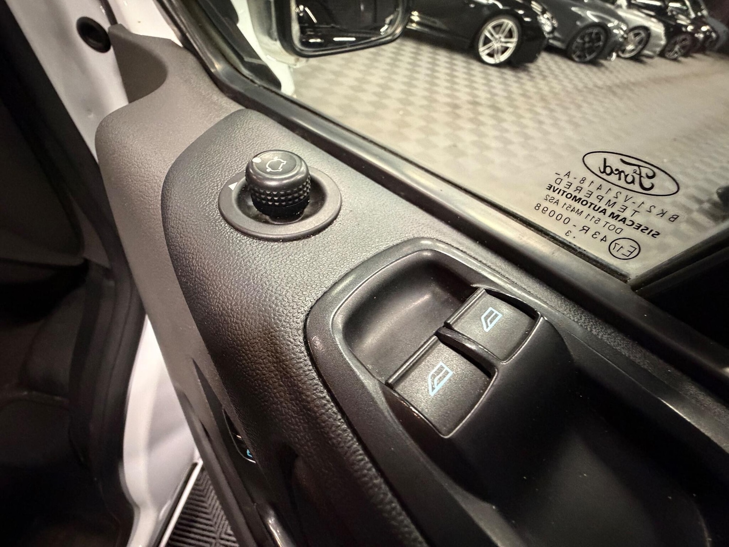 Used Ford Transit Custom 2023 for sale - 76742314: Photo 25