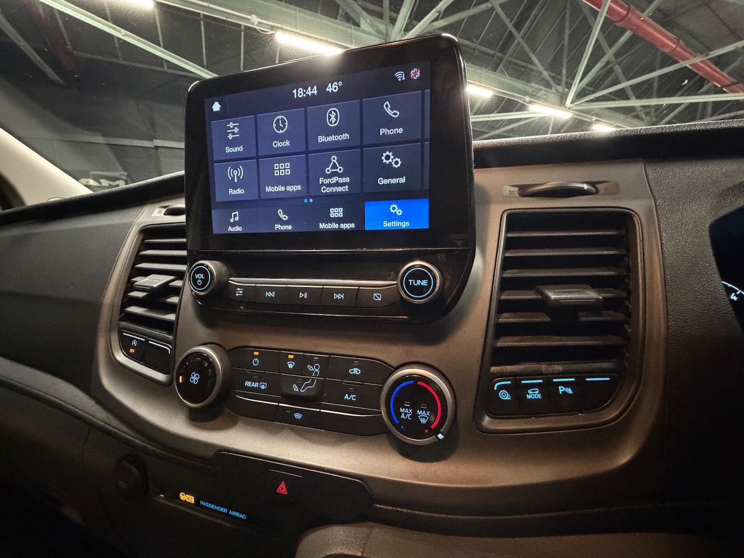 Used Ford Transit Custom 2023 for sale - 76742314: Photo 32