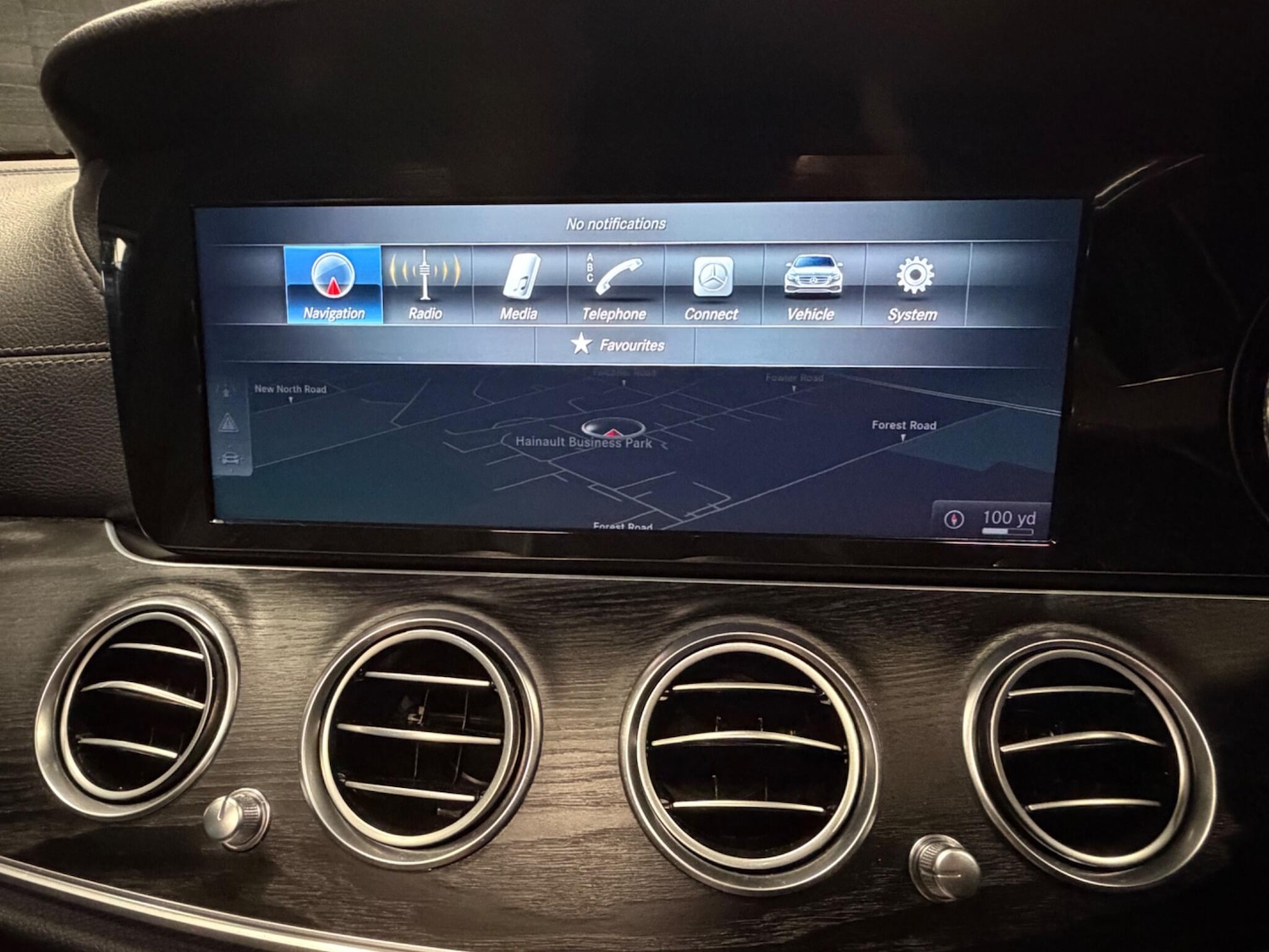 Used Mercedes-Benz E Class for sale - 77724096: Photo 34