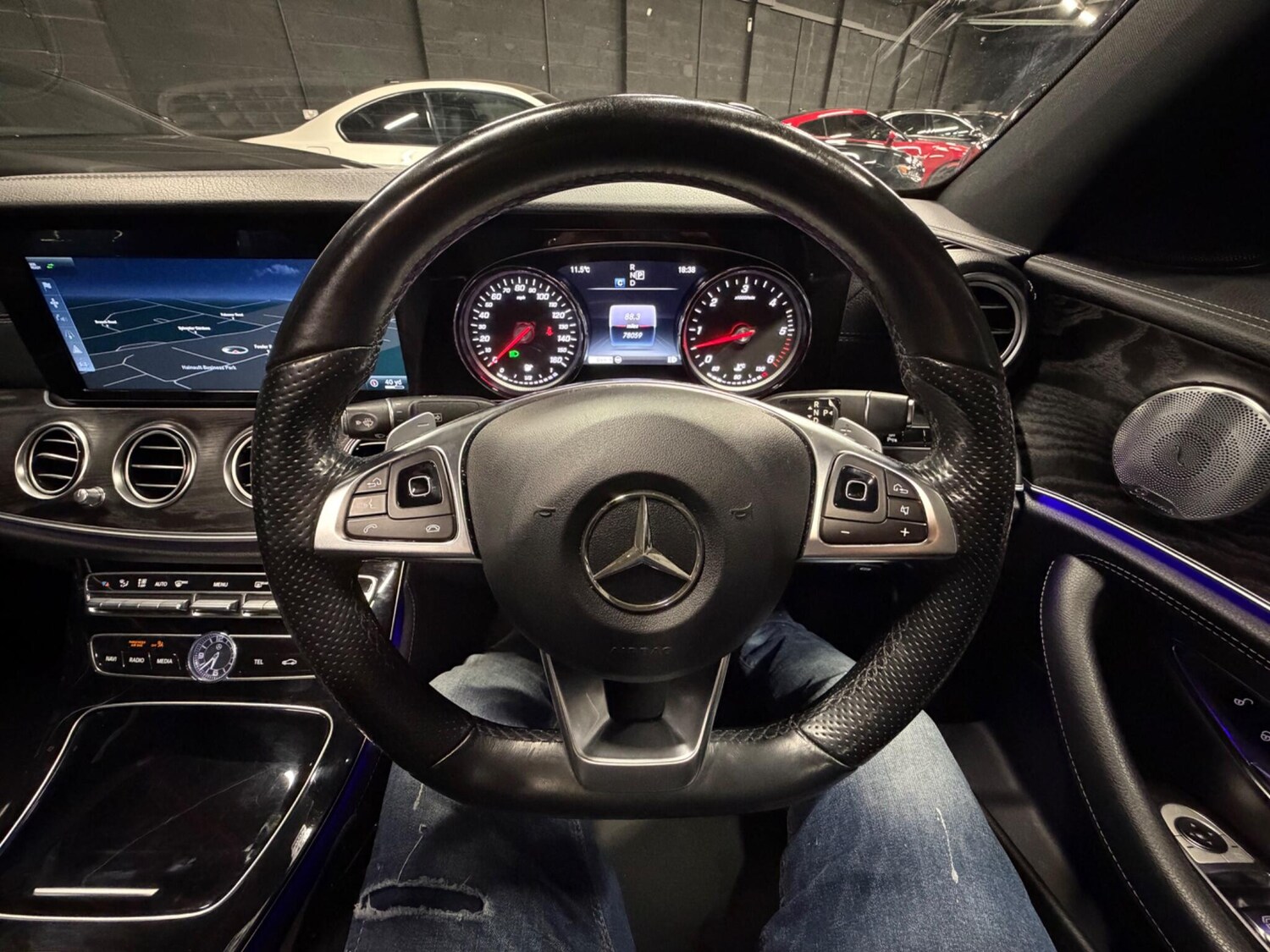 Used Mercedes-Benz E Class for sale - 77724096: Photo 36