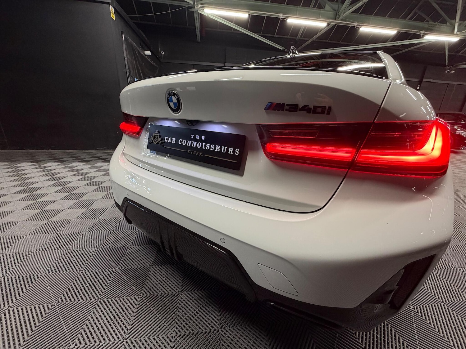 Used BMW 3 Series for sale - 77001045: Photo 15